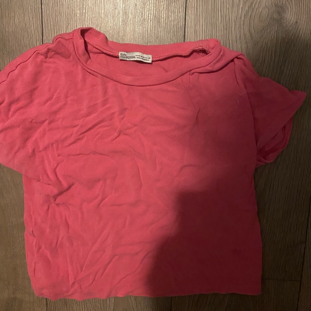 Zara cute slightly cropped tee